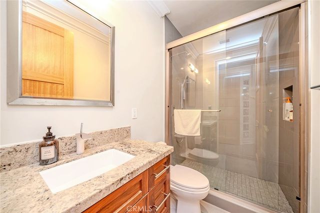 1217 Olive, La Canada Flintridge, CA 91011
