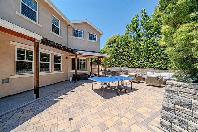 1217 Olive, La Canada Flintridge, CA 91011