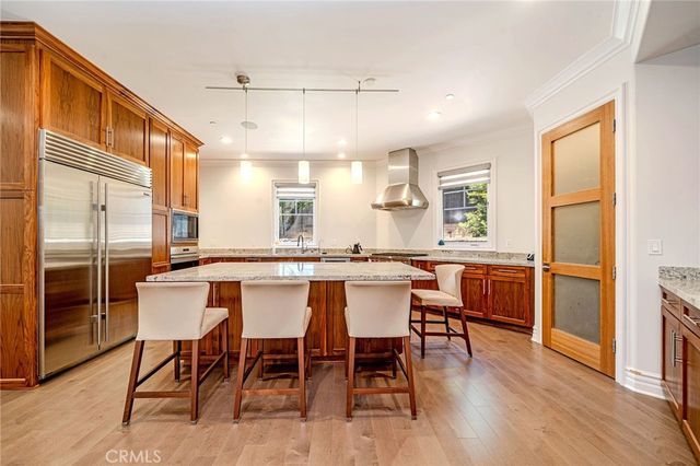 1217 Olive, La Canada Flintridge, CA 91011