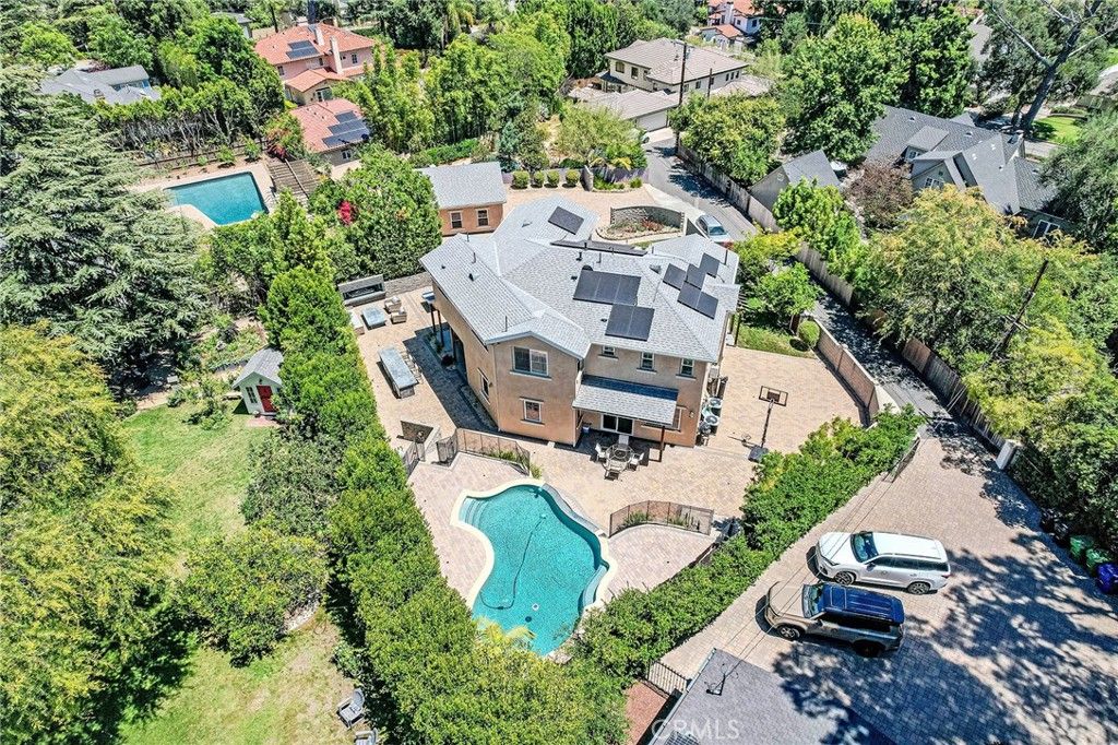 1217 Olive, La Canada Flintridge, CA 91011