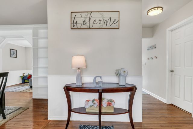 8215 Balsam Court, Fox Lake, IL 60020