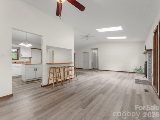 32 Honeysuckle Ridge Road, Pisgah Forest, NC 28768