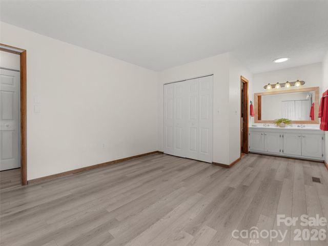 32 Honeysuckle Ridge Road, Pisgah Forest, NC 28768