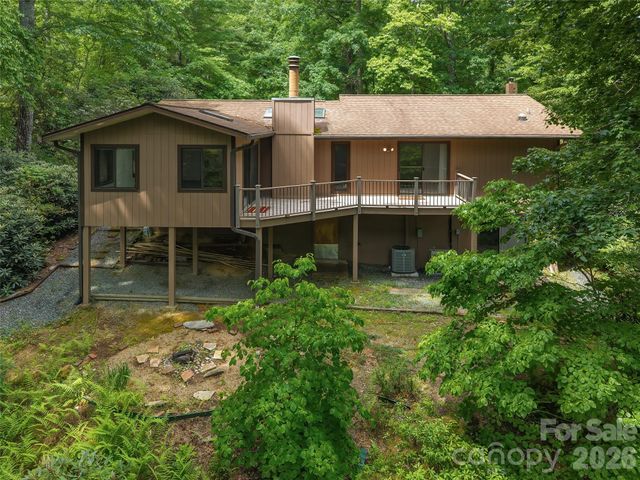32 Honeysuckle Ridge Road, Pisgah Forest, NC 28768