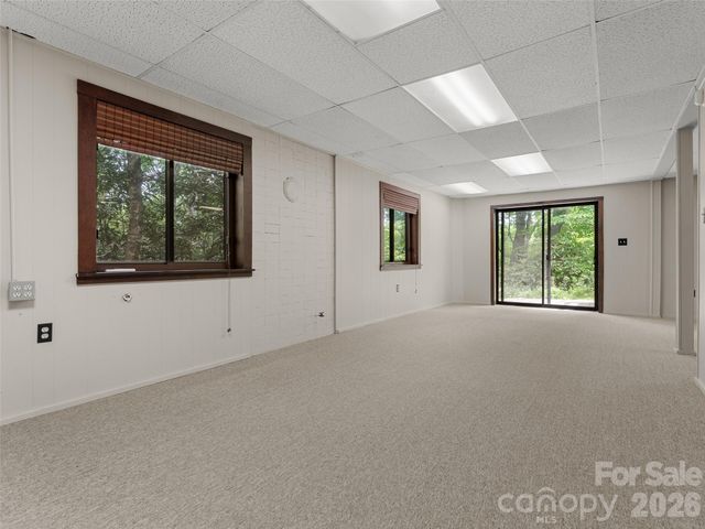 32 Honeysuckle Ridge Road, Pisgah Forest, NC 28768