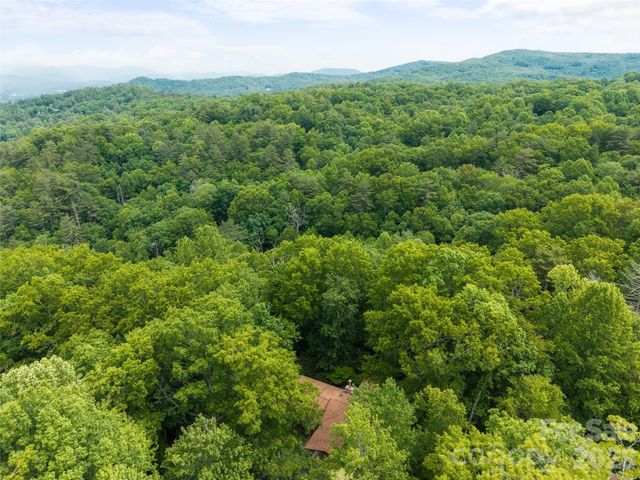 32 Honeysuckle Ridge Road, Pisgah Forest, NC 28768