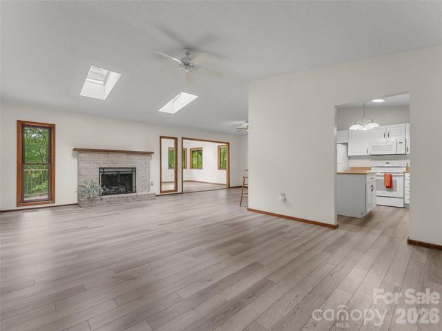 32 Honeysuckle Ridge Road, Pisgah Forest, NC 28768