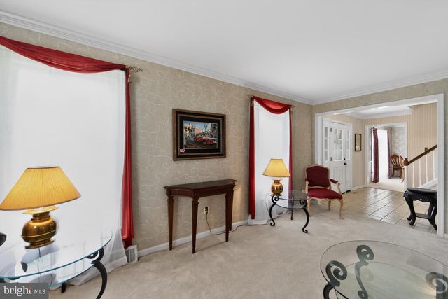 207 WHITESTONE DR, Kennett Square, PA 19348