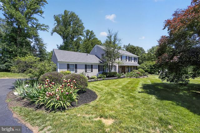 207 WHITESTONE DR, Kennett Square, PA 19348