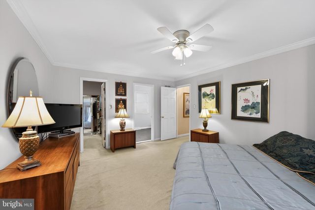 207 WHITESTONE DR, Kennett Square, PA 19348