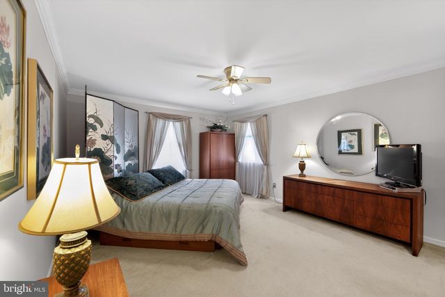 207 WHITESTONE DR, Kennett Square, PA 19348