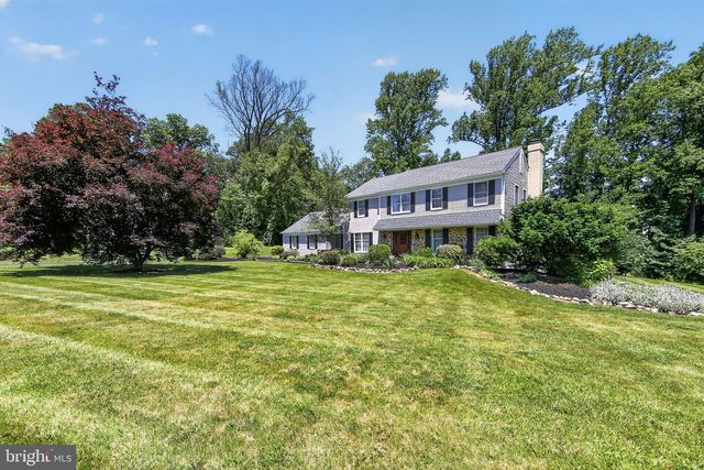 207 WHITESTONE DR, Kennett Square, PA 19348