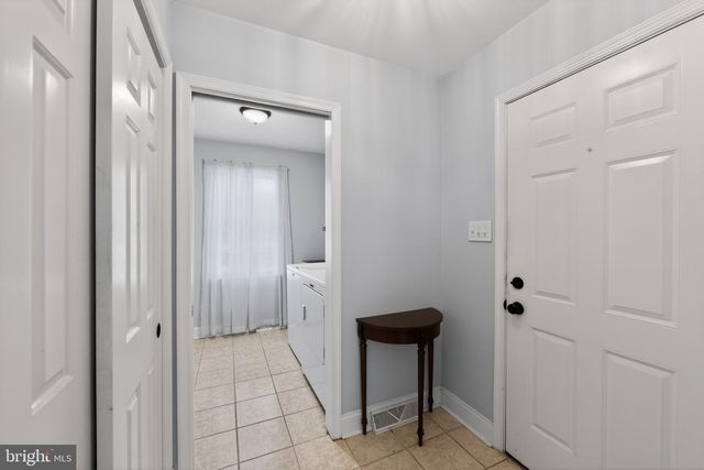 207 WHITESTONE DR, Kennett Square, PA 19348
