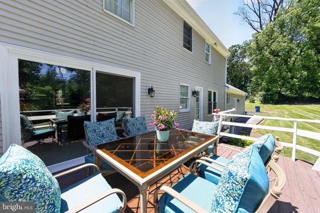 207 WHITESTONE DR, Kennett Square, PA 19348