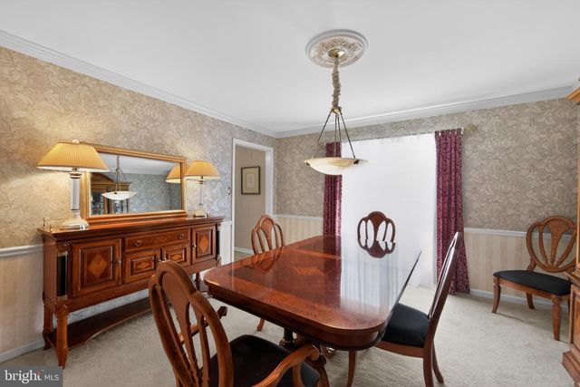 207 WHITESTONE DR, Kennett Square, PA 19348