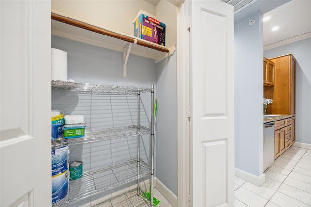 1010 Rosine Street 408, Houston, TX 77019