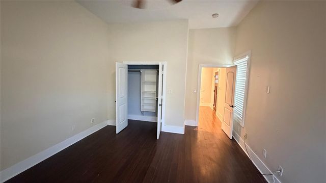 2626 Columbia Street, Houston, TX 77008