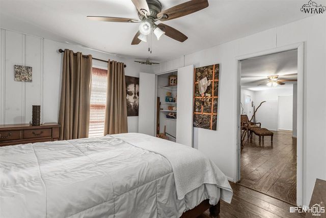 216 N BEVERLY DRIVE, Wichita Falls, TX 76306