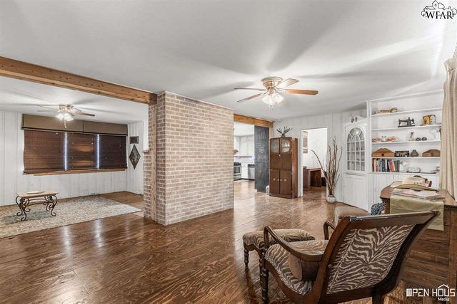 216 N BEVERLY DRIVE, Wichita Falls, TX 76306