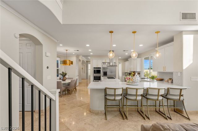 9313 Queen Charlotte Drive, Las Vegas, NV 89145