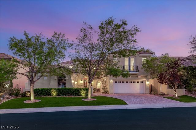 9313 Queen Charlotte Drive, Las Vegas, NV 89145