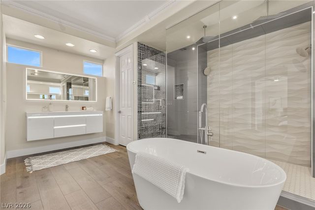 9313 Queen Charlotte Drive, Las Vegas, NV 89145