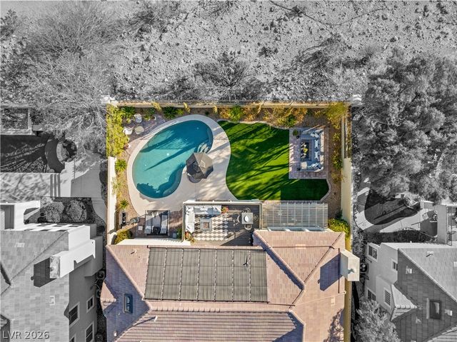 9313 Queen Charlotte Drive, Las Vegas, NV 89145