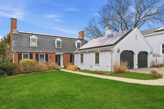 31 Lincoln House Point, Swampscott, MA 01907