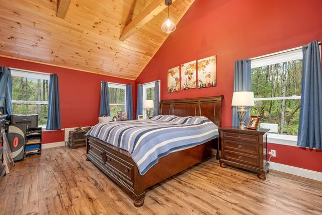 29 Reservoir Heights Road, Plymouth, NH 03264