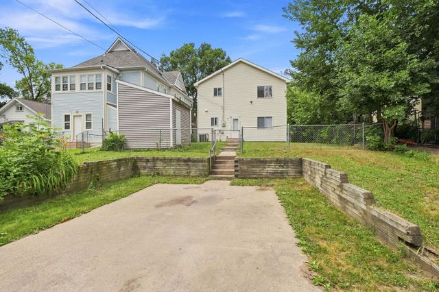 2622 Dupont Avenue N, Minneapolis, MN 55411