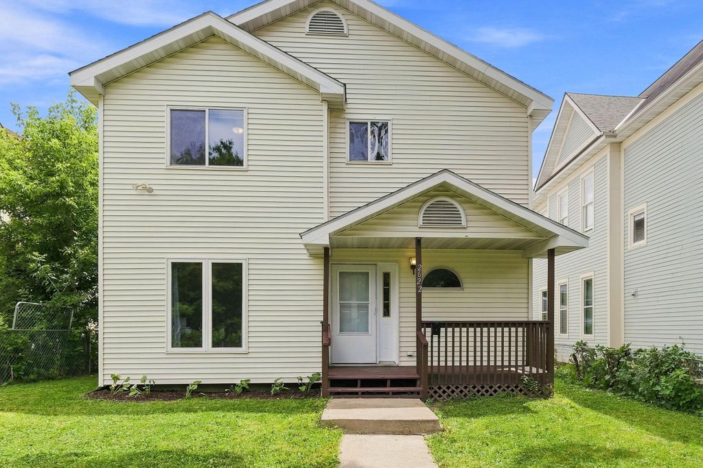 2622 Dupont Avenue N, Minneapolis, MN 55411 — photo 2