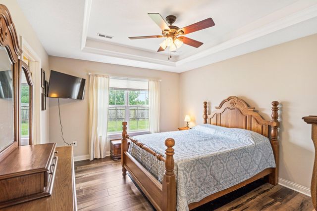 5304 ASPEN RIDGE DR, Columbia, MO 65202