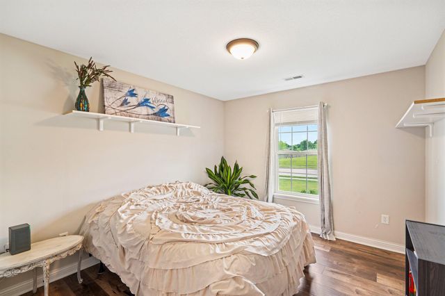 5304 ASPEN RIDGE DR, Columbia, MO 65202