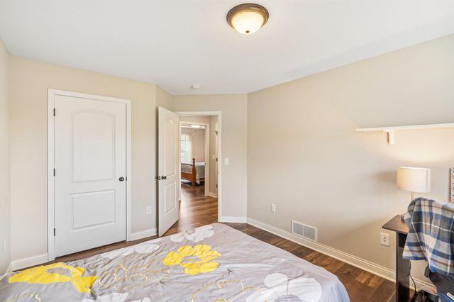 5304 ASPEN RIDGE DR, Columbia, MO 65202