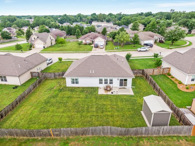 5304 ASPEN RIDGE DR, Columbia, MO 65202