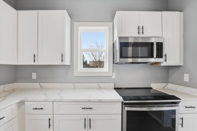 2811 N Lincoln St, Spokane, WA 99205