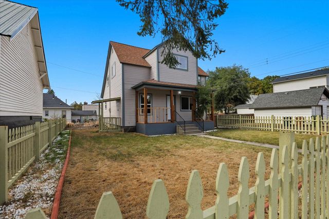 2811 N Lincoln St, Spokane, WA 99205