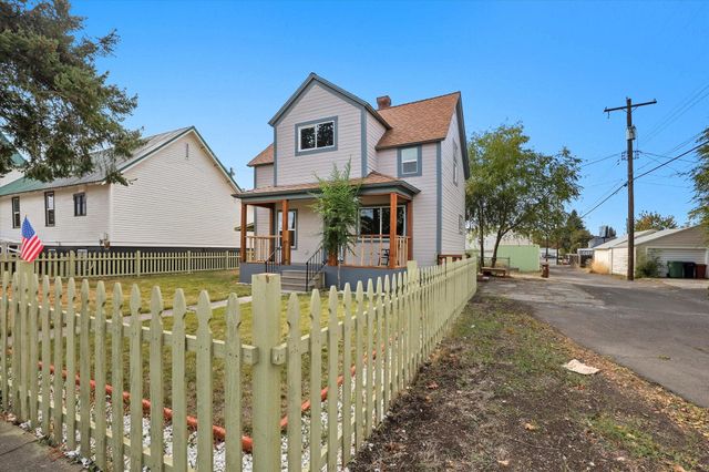 2811 N Lincoln St, Spokane, WA 99205