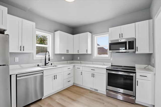 2811 N Lincoln St, Spokane, WA 99205