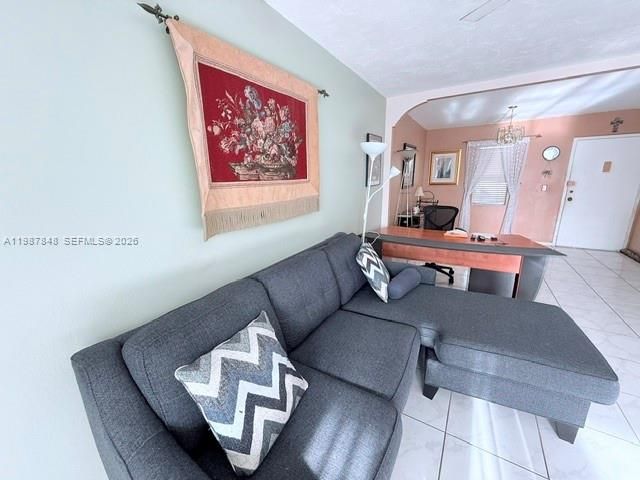 2841 Somerset Drive 305, Lauderdale Lakes, FL 33311