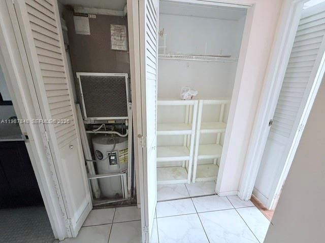 2841 Somerset Drive 305, Lauderdale Lakes, FL 33311