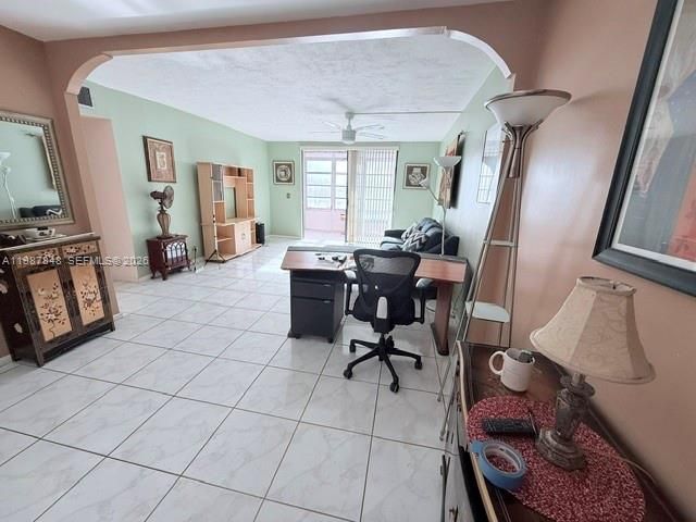 2841 Somerset Drive 305, Lauderdale Lakes, FL 33311