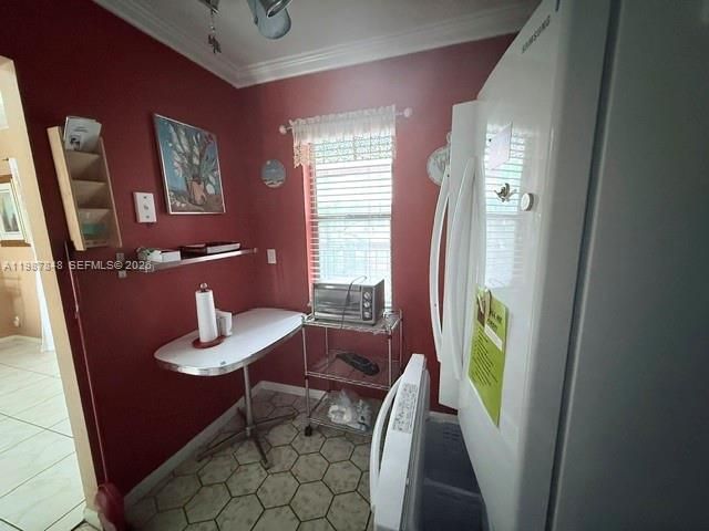 2841 Somerset Drive 305, Lauderdale Lakes, FL 33311