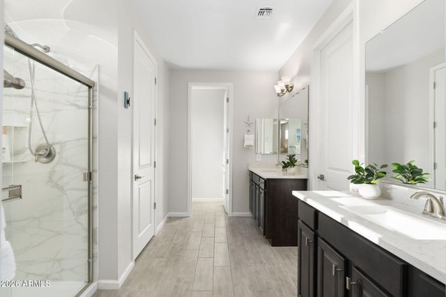 17765 W SUPERIOR Avenue, Goodyear, AZ 85338