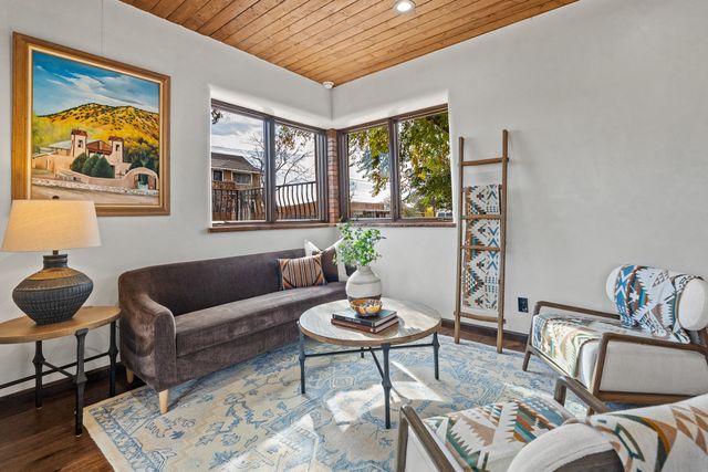 1701 Paseo De Peralta, Santa Fe, NM 87501