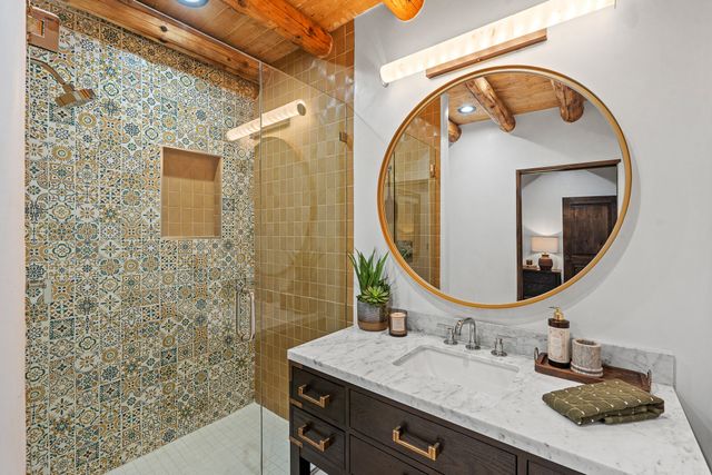 1701 Paseo De Peralta, Santa Fe, NM 87501