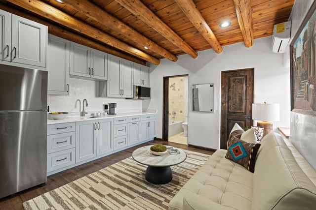 1701 Paseo De Peralta, Santa Fe, NM 87501