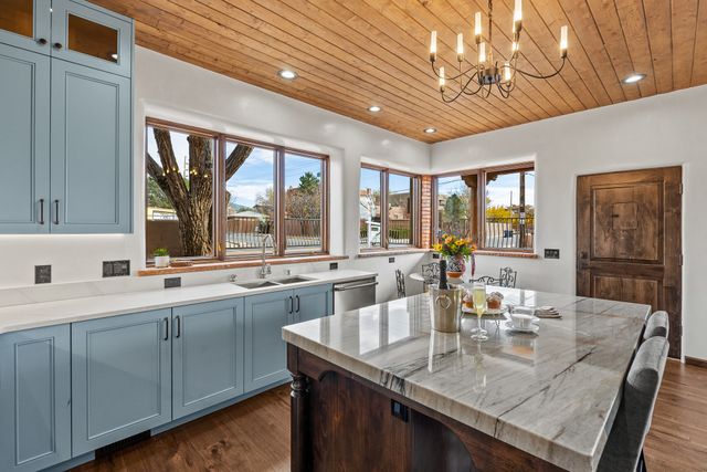 1701 Paseo De Peralta, Santa Fe, NM 87501