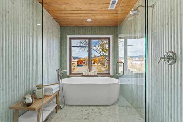 1701 Paseo De Peralta, Santa Fe, NM 87501