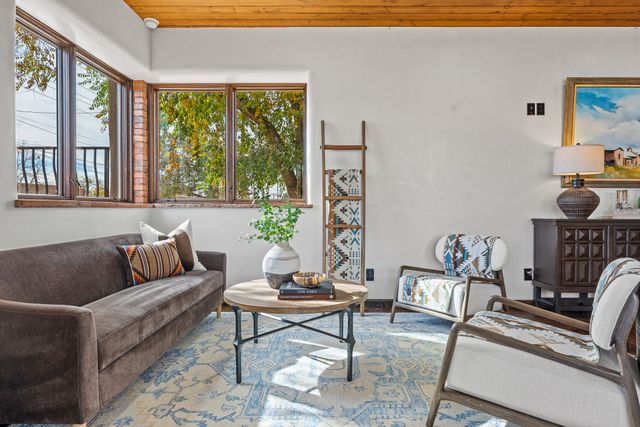 1701 Paseo De Peralta, Santa Fe, NM 87501